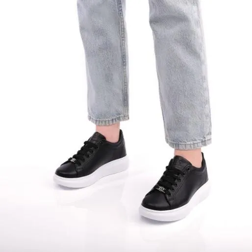 Adoa Black Leather Women Moda In Pelle Casual Shoes And Trainers Adoa Black Leather Women Moda In Pelle Casual Shoes And Trainers