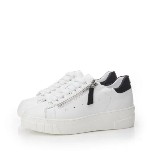 Afiyah WhiteNavy Leather Women Moda In Pelle White Trainers Afiyah WhiteNavy Leather Women Moda In Pelle White Trainers