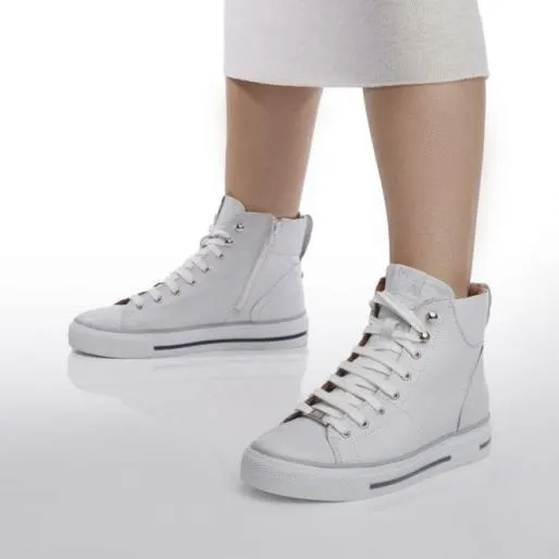 Amari White Leather Women Moda In Pelle HighTop Trainers Amari White Leather Women Moda In Pelle HighTop Trainers