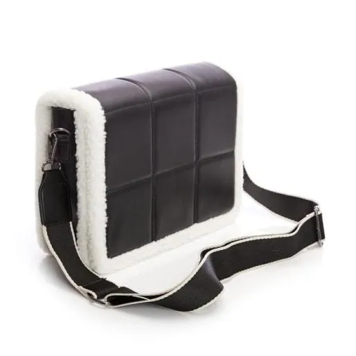 Ameliabag Black Porvair Women Moda In Pelle Clutch Bags Ameliabag Black Porvair Women Moda In Pelle Clutch Bags