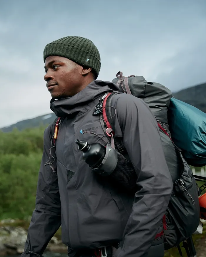 Asynja Lightweight CutanJacket Raven Men Klttermusen Waterproof Jackets