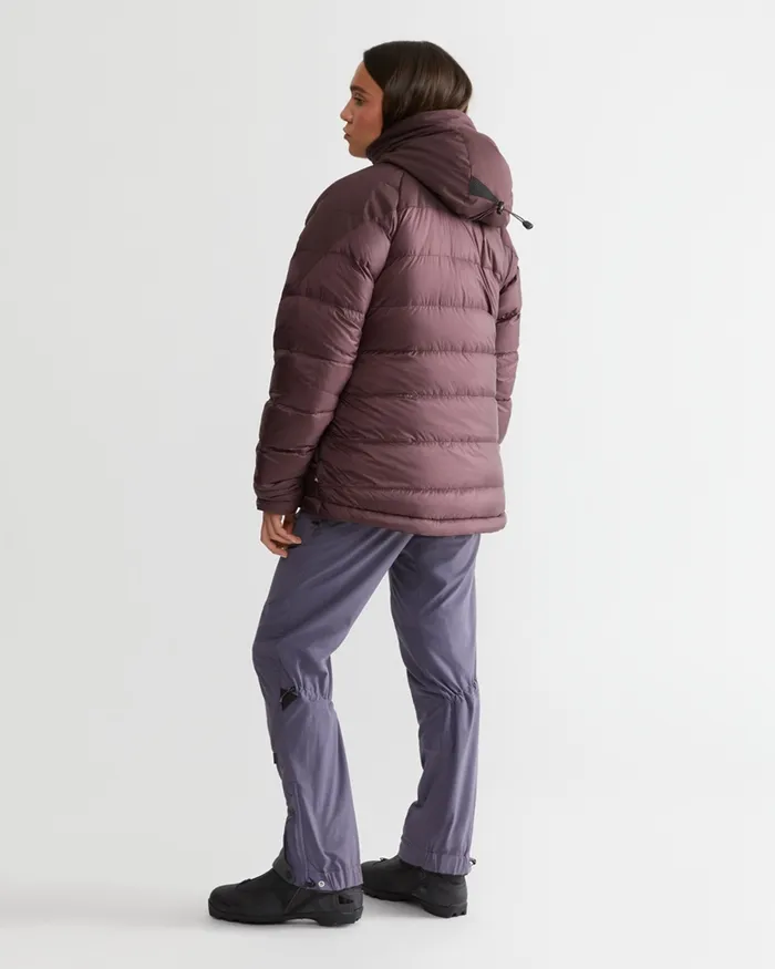 Atle 30 Midweight WoMidweight Down Jacket Amaranth Red Women Klttermusen Down and Insulated Jackets