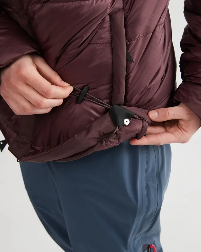 Atle 30 Midweight WoMidweight Down Jacket Amaranth Red Women Klttermusen Down and Insulated Jackets