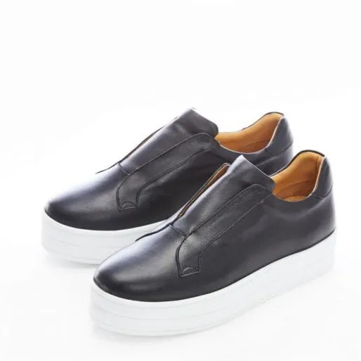 BBath Black Leather Women Moda In Pelle SlipOn Trainers BBath Black Leather Women Moda In Pelle SlipOn Trainers