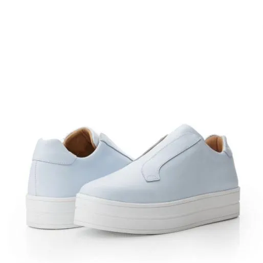 BBath Light Blue Leather Women Moda In Pelle SlipOn Trainers BBath Light Blue Leather Women Moda In Pelle SlipOn Trainers