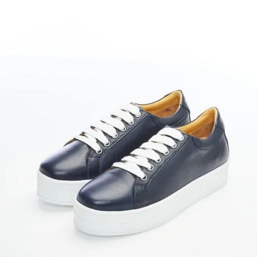 BKendall Navy Leather Women Moda In Pelle Platform Trainers
