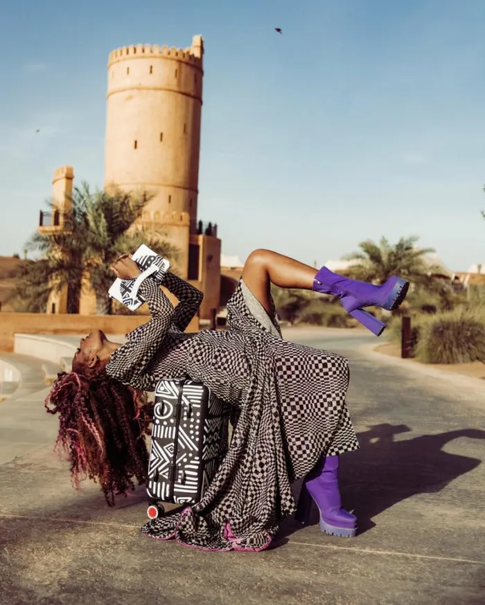 Bags SPRAYGROUND AI8 AFRICAN INTELLIGENCE 8211 ORIGIN STORY CROSSOVER CLUTCH