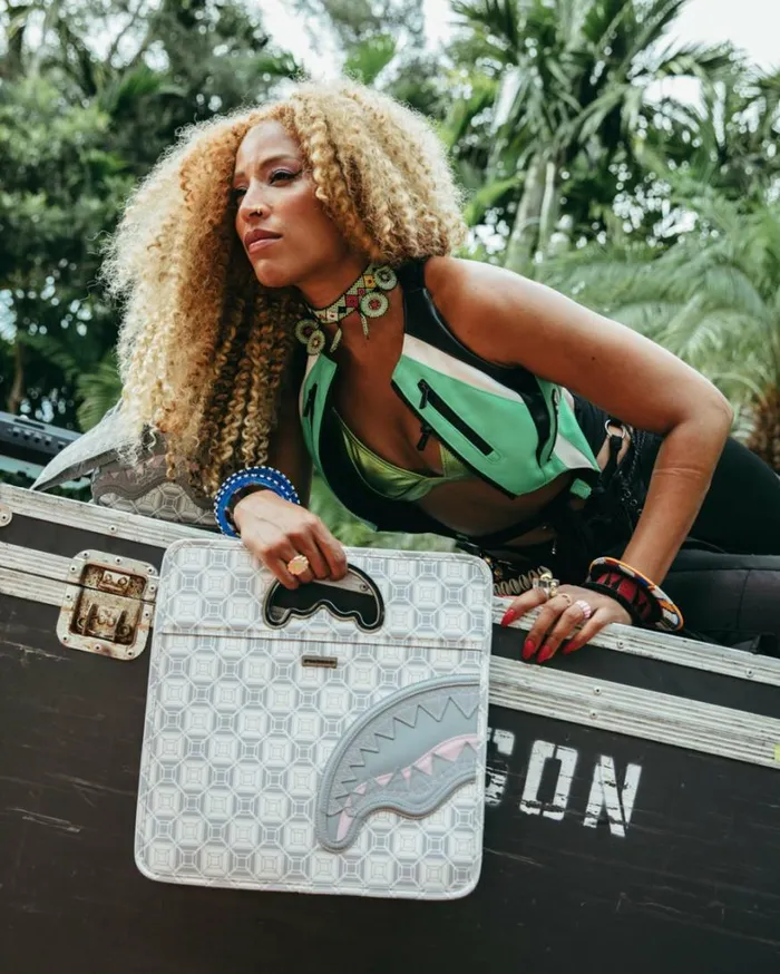 Bags SPRAYGROUND AI8 AFRICAN INTELLIGENCE BOOKED and BUSY CITY SAVVY HANDBAG