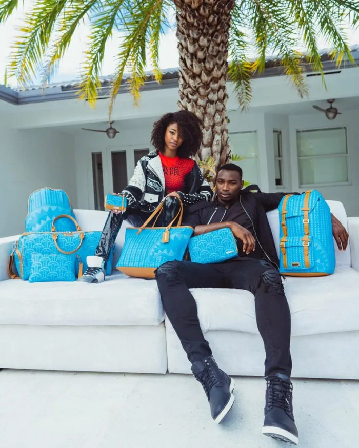 Bags SPRAYGROUND ILLUCHAINS TURQ CROSSOVER CLUTCH Bags SPRAYGROUND ILLUCHAINS TURQ CROSSOVER CLUTCH
