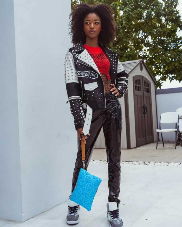 Bags SPRAYGROUND ILLUCHAINS TURQ CROSSOVER CLUTCH Bags SPRAYGROUND ILLUCHAINS TURQ CROSSOVER CLUTCH