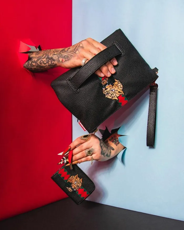 Bags SPRAYGROUND ITALIA DIVISO CROSSOVER CLUTCH Bags SPRAYGROUND ITALIA DIVISO CROSSOVER CLUTCH