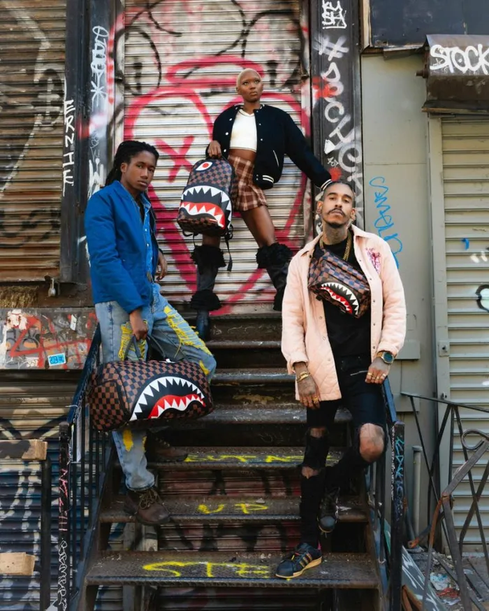 Bags SPRAYGROUND THE HANGOVER SHARK CARGO CROSSBODY