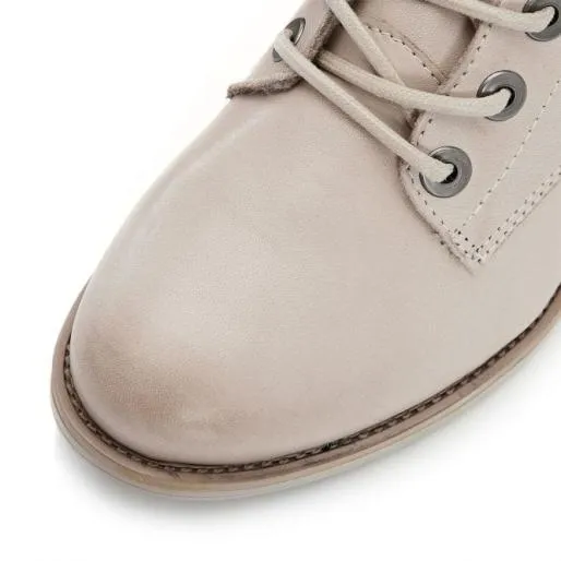 Bezzie Cream Leather Women Moda In Pelle Leather Boots
