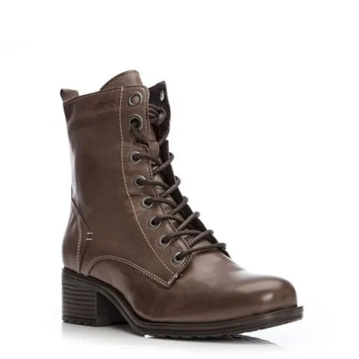 Bezzie Taupe Leather Women Moda In Pelle Leather Boots