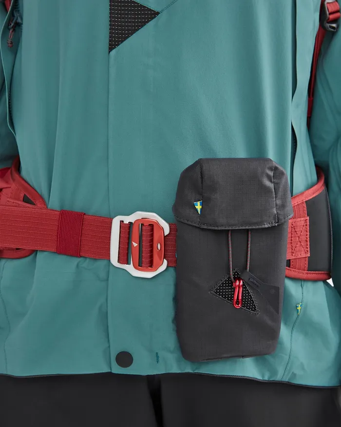 Communicator Pocket 20 Functional Backpack Attachment Pine Sprout MenWomen Klttermusen Accessories