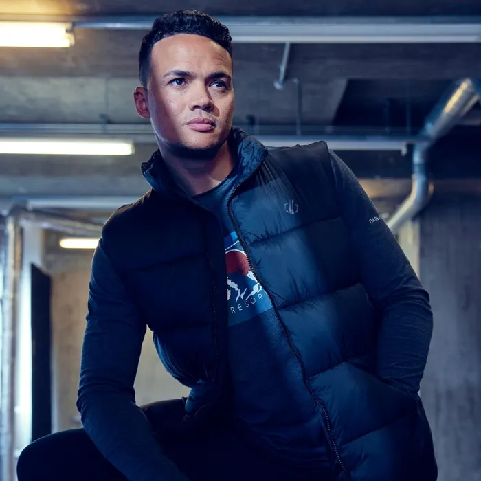Dare 2b Gilets Jermaine Jenas 8211 Mentor Padded Gilet Black 8211 Men