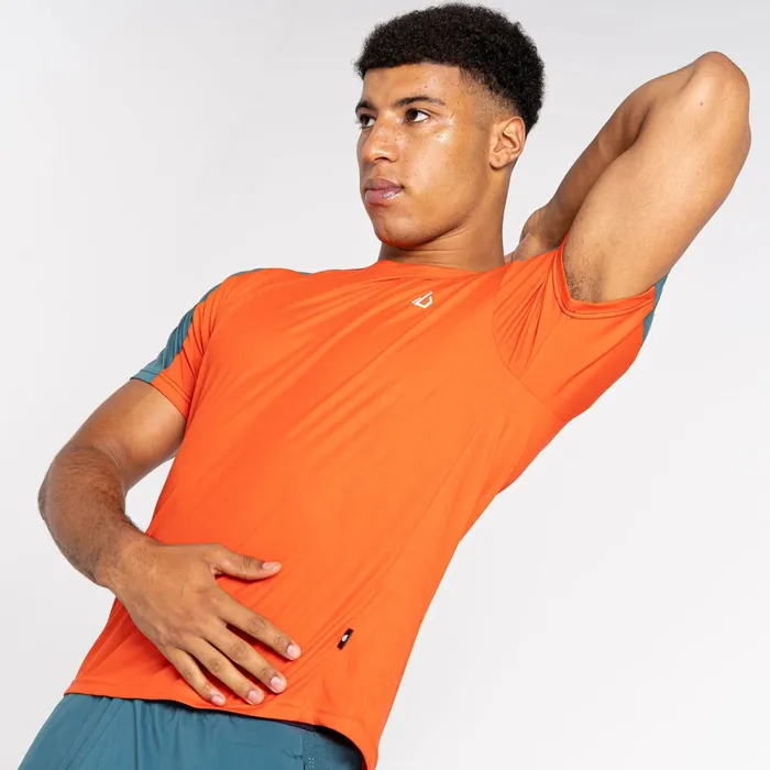Dare 2b Gym Tops Discernible Iii TShirt Trail Blaze Mediterranean Green 8211 Men