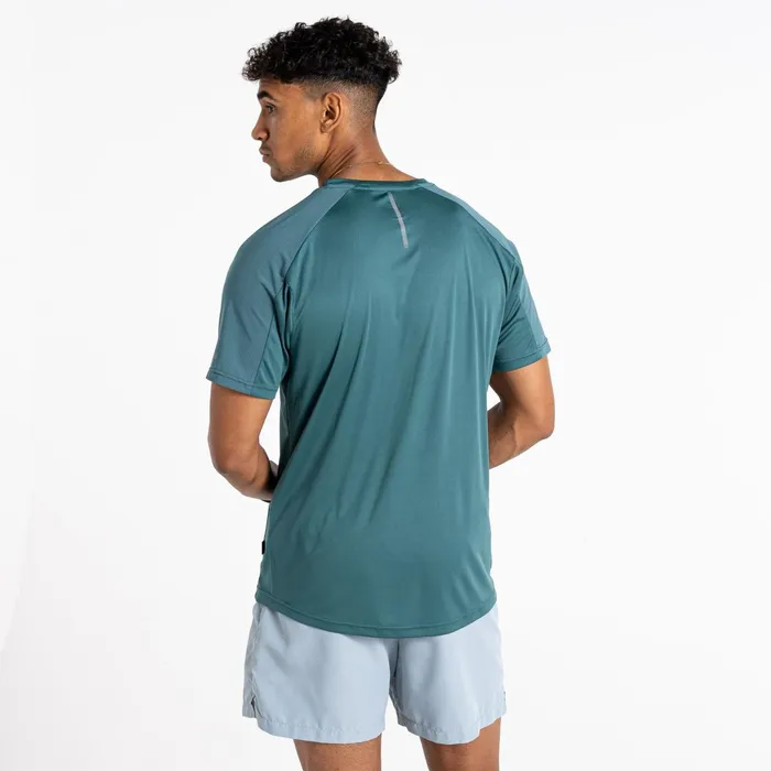 Dare 2b Gym Tops Jermaine Jenas 8211 Discernible Iii TShirt Mediterranean Green 8211 Men