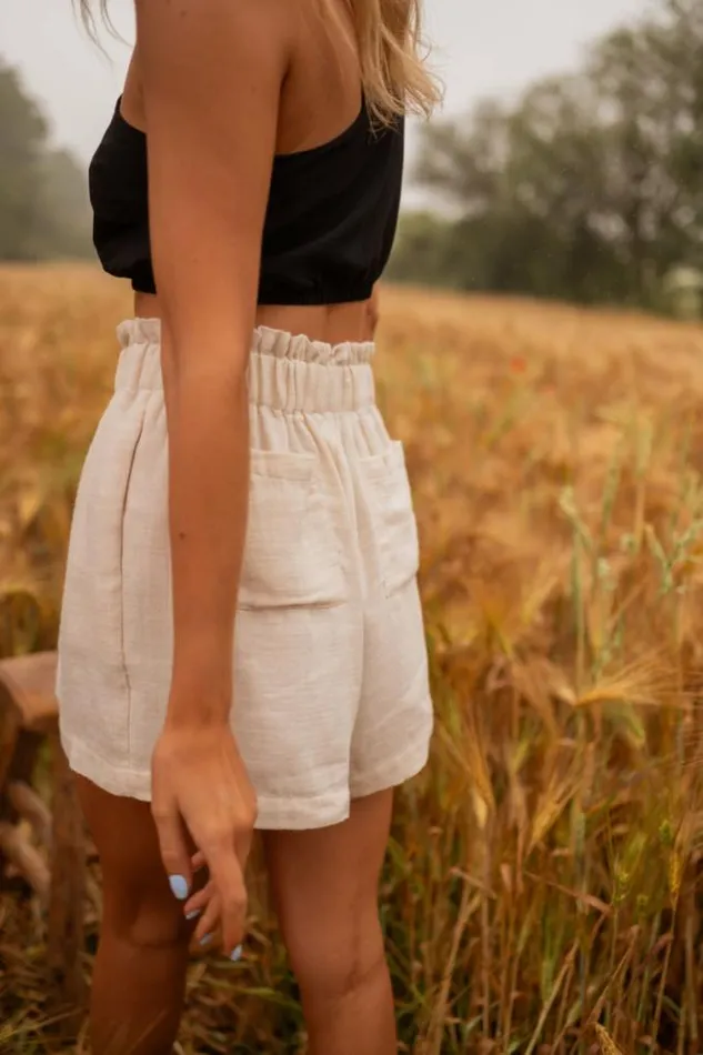 Easy Clothes Beige Alec Shorts Women039s Clothing Shorts Easy Clothes Beige Alec Shorts Women039s Clothing Shorts