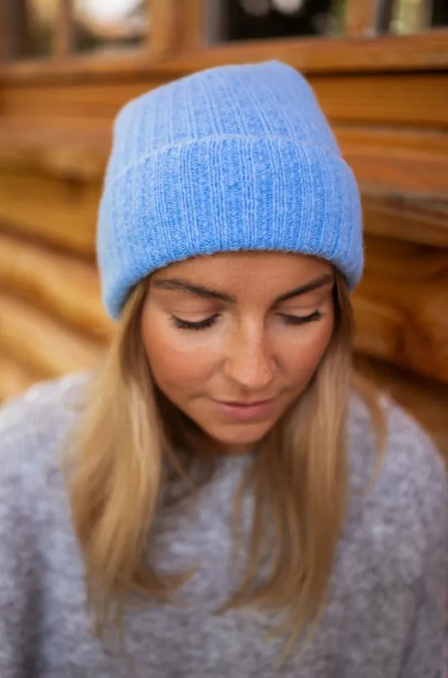 Easy Clothes Blue Sama Beanie Blue Jewelry and Accessories Hats and Beanies
