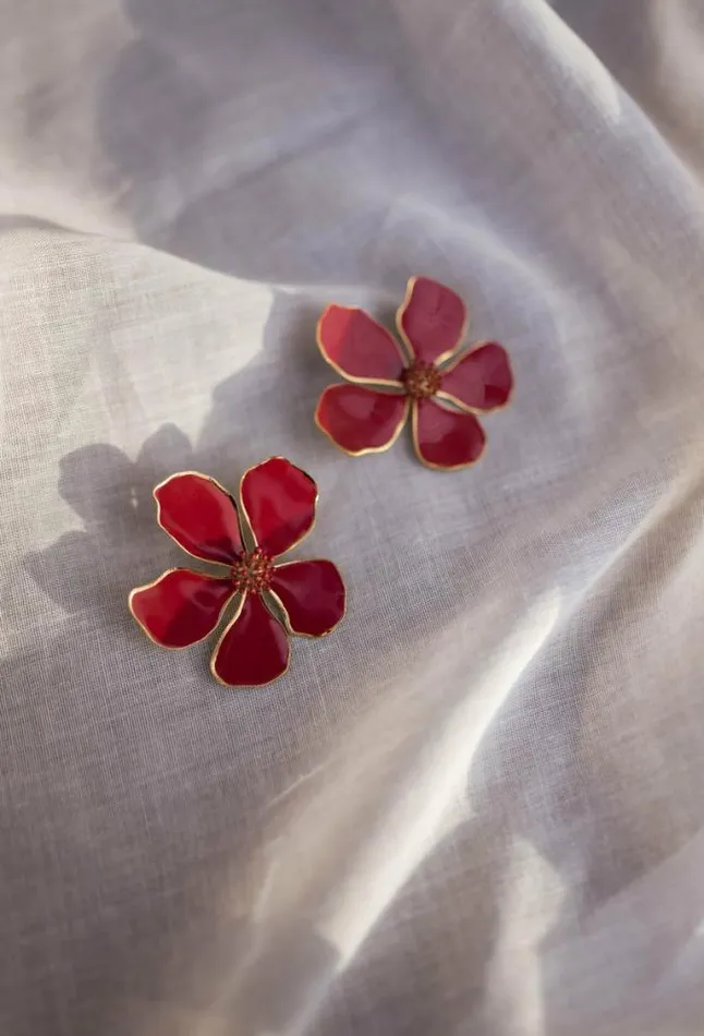 Easy Clothes Burgundy Tyana Earrings Jewelry and Accessories Earrings Easy Clothes Burgundy Tyana Earrings Jewelry and Accessories Earrings