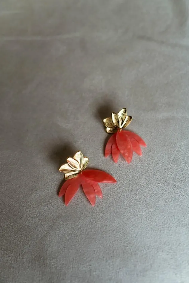 Easy Clothes Coral And Golden Willy Earrings Coral Jewelry and Accessories Earrings