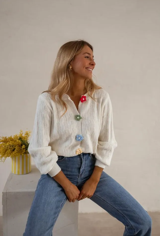 Easy Clothes Ecru Alenzo Cardigan With Floral Buttons Women039s Clothing Cardigans Easy Clothes Ecru Alenzo Cardigan With Floral Buttons Women039s Clothing Cardigans