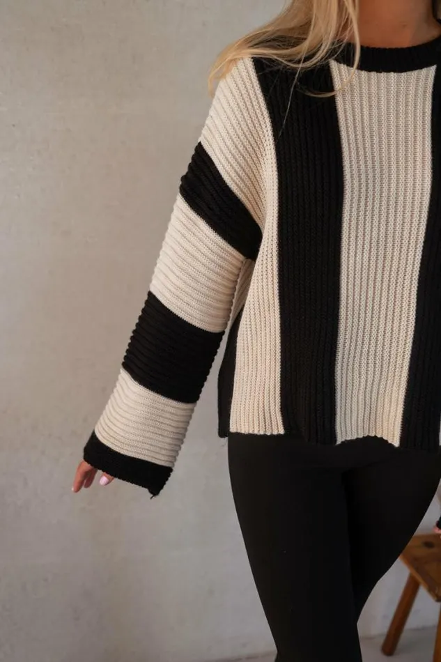 Easy Clothes Ecru And Black Masson Sweater Ecru and Black Women039s Clothing Sweaters Easy Clothes Ecru And Black Masson Sweater Ecru and Black Women039s Clothing Sweaters