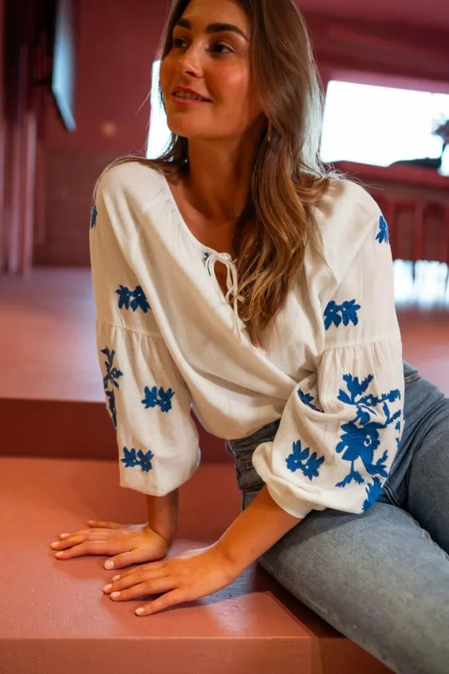 Easy Clothes Ecru And Blue Shauny Blouse Women039s Clothing Blouses