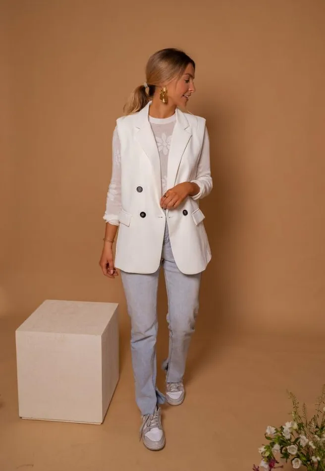 Easy Clothes Ecru Oana Sleeveless Blazer Women039s Clothing Blazers