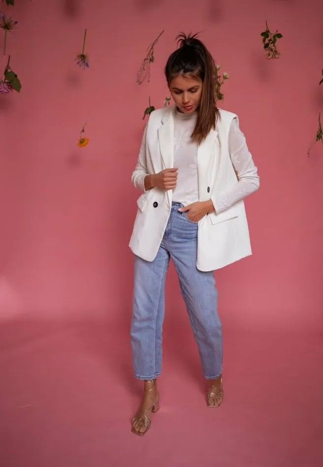 Easy Clothes Ecru Oana Sleeveless Blazer Women039s Clothing Blazers