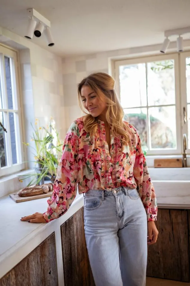 Easy Clothes Floral Elvina Blouse Women039s Clothing Blouses
