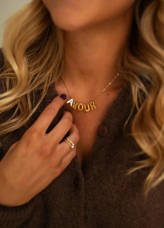 Easy Clothes Golden Amour Necklace Jewelry and Accessories Necklaces Easy Clothes Golden Amour Necklace Jewelry and Accessories Necklaces
