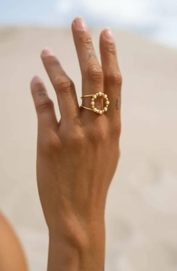 Easy Clothes Golden Azel Ring Jewelry and Accessories Rings
