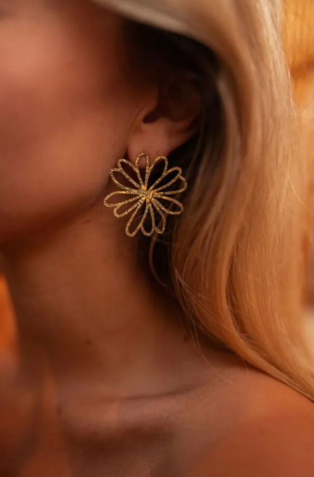 Easy Clothes Golden Djena Earrings Jewelry and Accessories Earrings