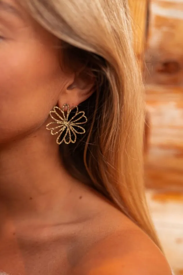 Easy Clothes Golden Djena Earrings Jewelry and Accessories Earrings Easy Clothes Golden Djena Earrings Jewelry and Accessories Earrings