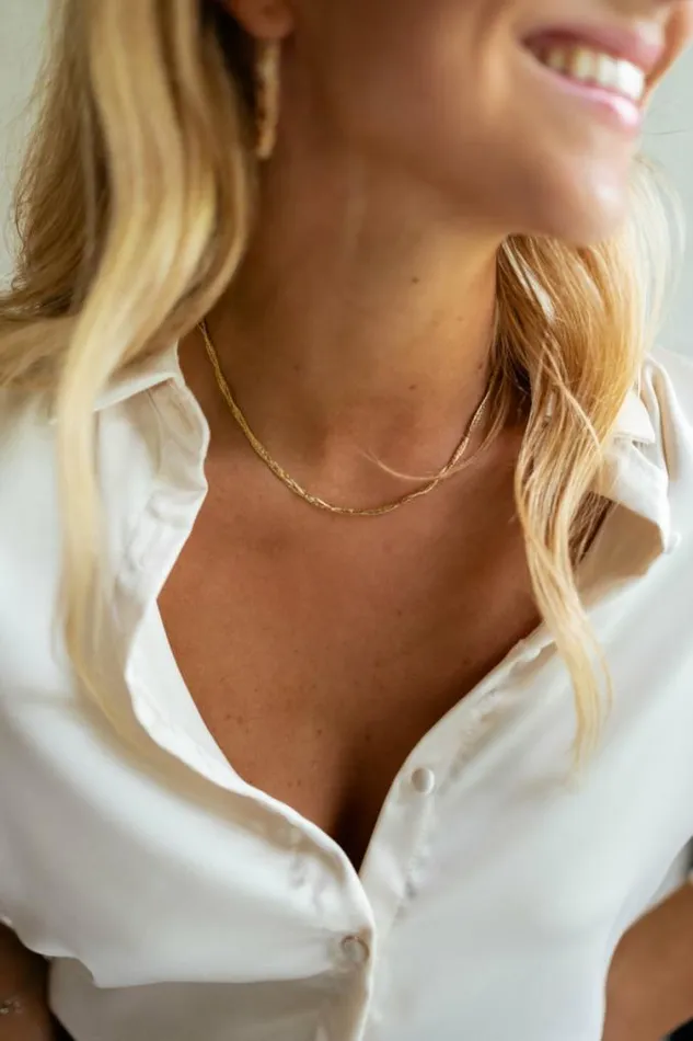 Easy Clothes Golden Jesta Necklace Jewelry and Accessories Necklaces Easy Clothes Golden Jesta Necklace Jewelry and Accessories Necklaces