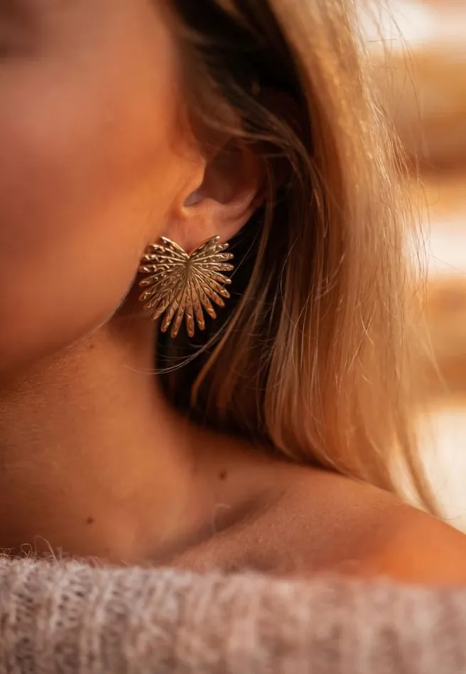 Easy Clothes Golden Levy Earrings Jewelry and Accessories Earrings