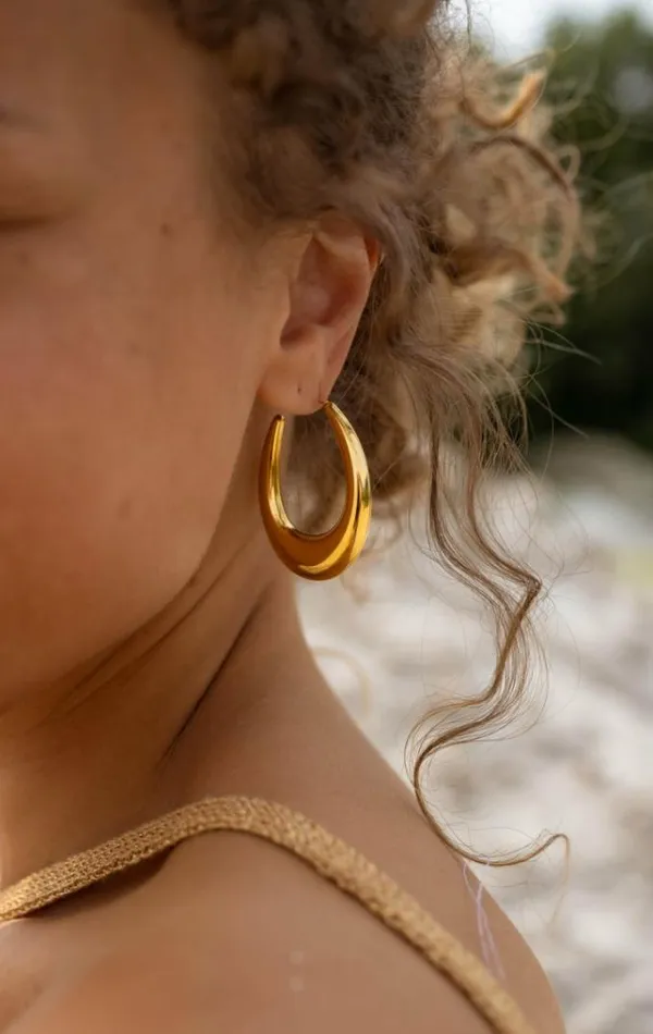 Easy Clothes Golden Lowik Earrings Jewelry and Accessories Earrings Easy Clothes Golden Lowik Earrings Jewelry and Accessories Earrings