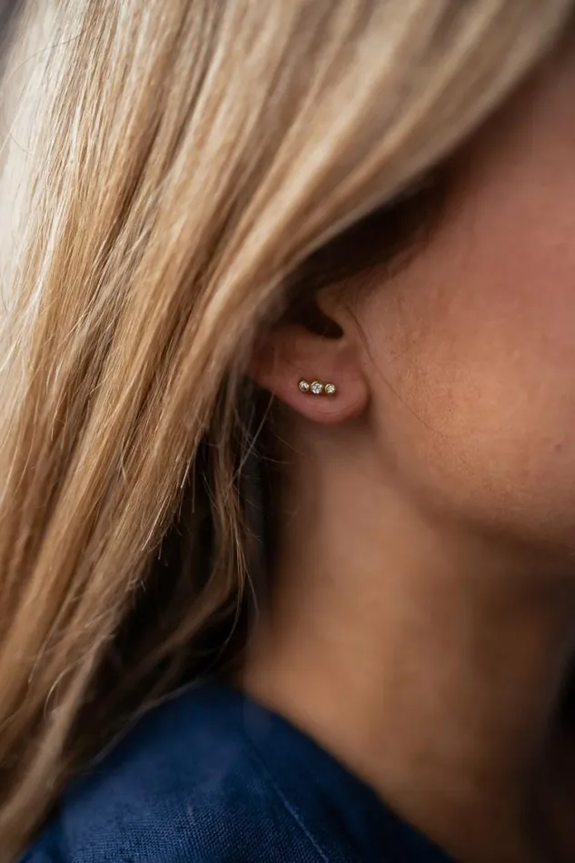 Easy Clothes Golden Lya Piercing Jewelry and Accessories Earrings
