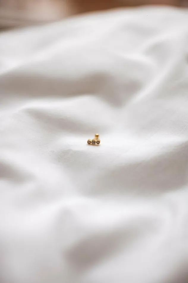 Easy Clothes Golden Lya Piercing Jewelry and Accessories Earrings