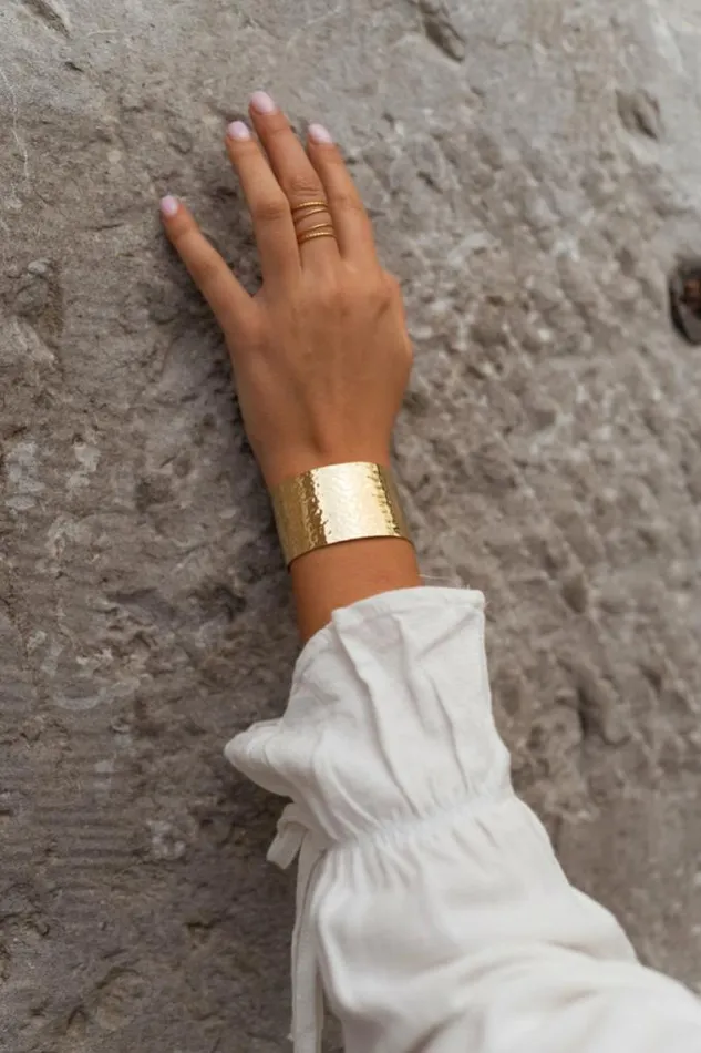 Easy Clothes Golden Omar Bracelet Jewelry and Accessories Bracelets