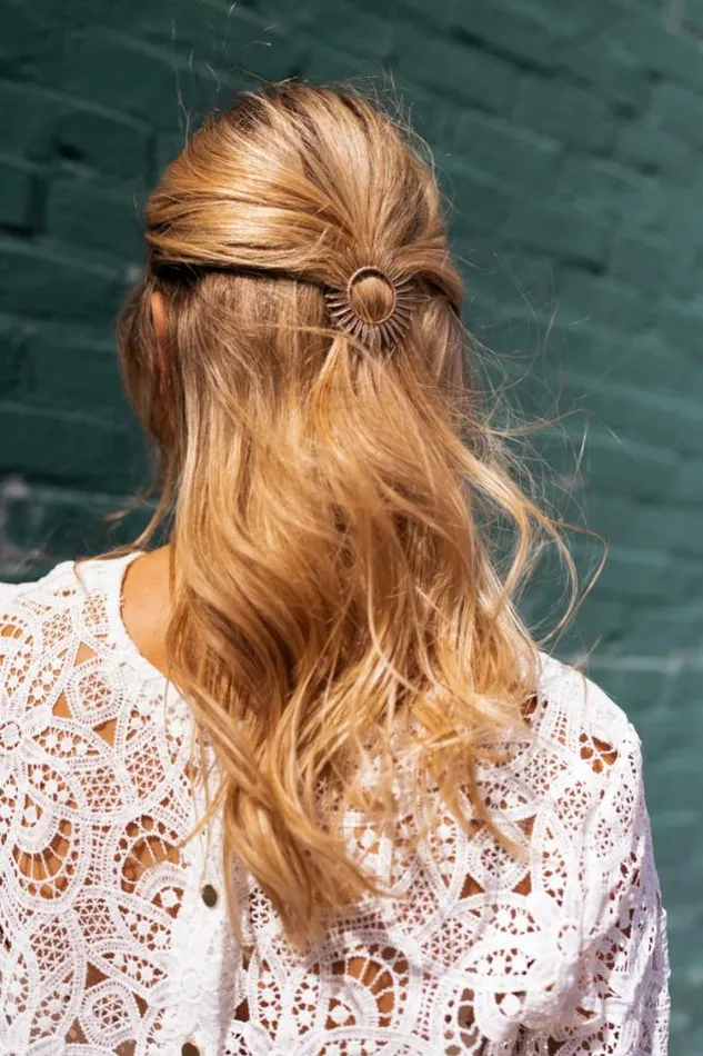 Easy Clothes Golden Sola Hairclip Jewelry and Accessories Hair Clips