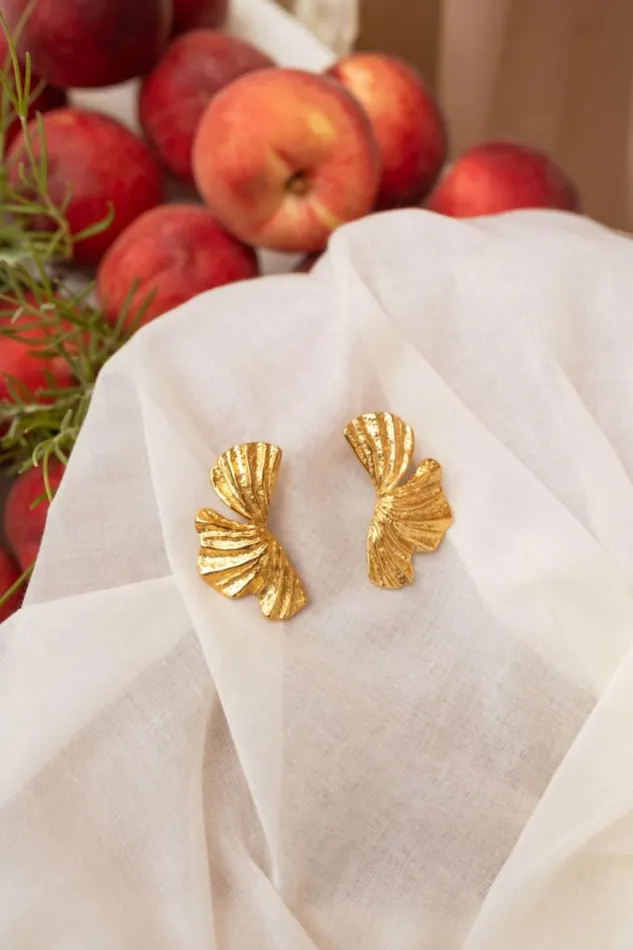 Easy Clothes Golden Yaly Earrings Jewelry and Accessories Earrings Easy Clothes Golden Yaly Earrings Jewelry and Accessories Earrings