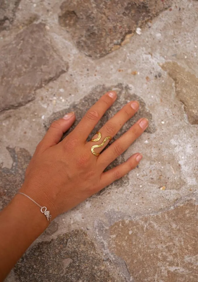 Easy Clothes Golden Zazy Ring Jewelry and Accessories Rings Easy Clothes Golden Zazy Ring Jewelry and Accessories Rings