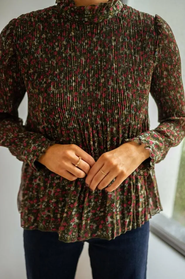 Easy Clothes Green Floral Evolene Blouse Women039s Clothing Blouses