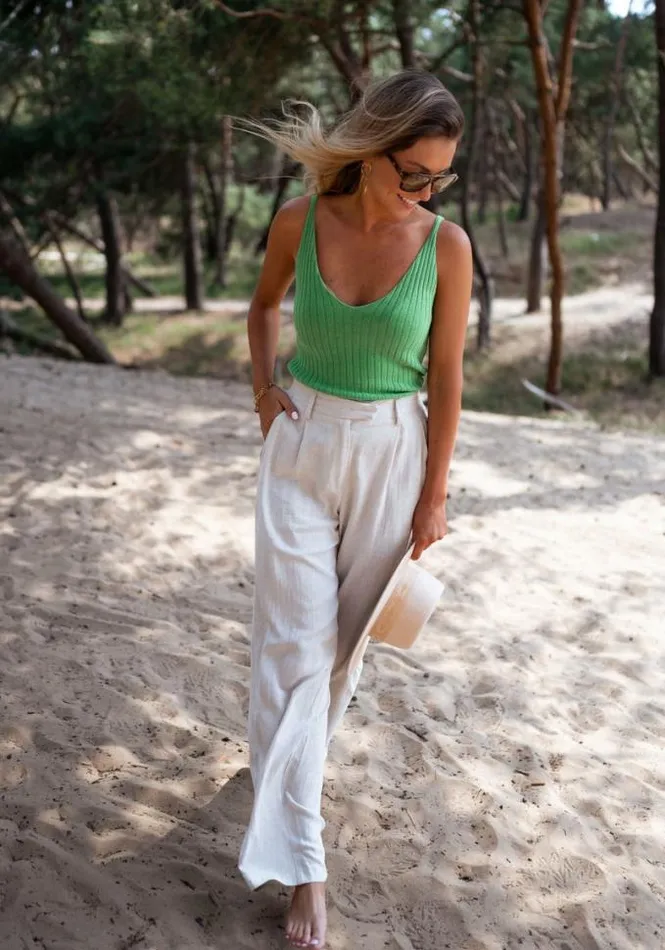 Easy Clothes Green Sila Top Green Women039s Clothing Tops Easy Clothes Green Sila Top Green Women039s Clothing Tops