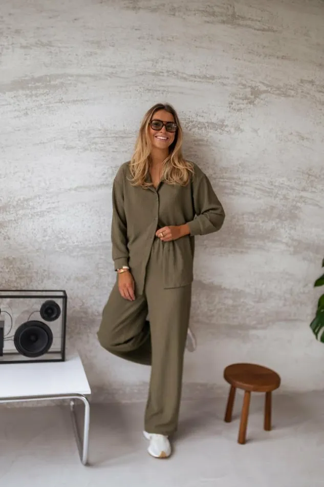 Easy Clothes Khaki Dallas Pants Women039s Clothing Pants and Jeans Easy Clothes Khaki Dallas Pants Women039s Clothing Pants and Jeans