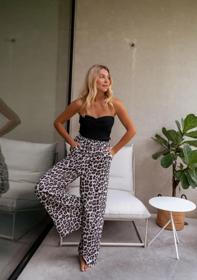 Easy Clothes Leopard Print Shiva Pants In Cotton Gauze Leopard Women039s Clothing Pants and Jeans