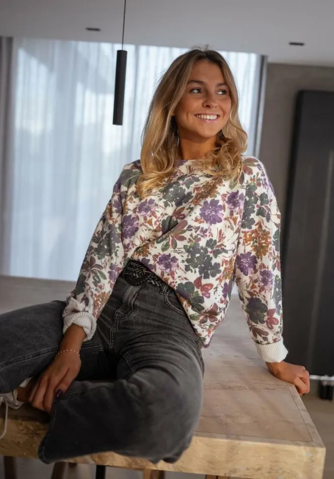 Easy Clothes Mauve Anna Floral Sweater Women039s Clothing Sweaters Easy Clothes Mauve Anna Floral Sweater Women039s Clothing Sweaters